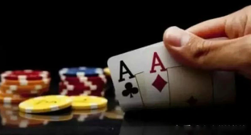 打造专属赢牌体系：德州扑克定制化攻略与秘传技巧(图1)